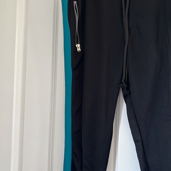 MNML Trackpants - Picture 2 of 7